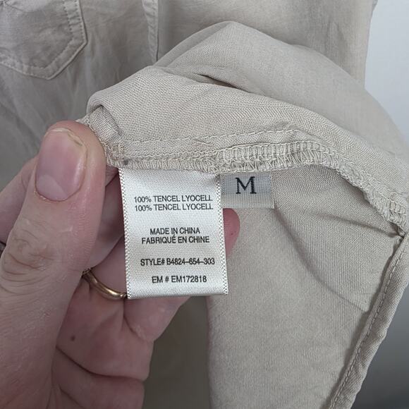 Bella Dahl Cream Lyocell Sleeveless Raw Edge Pullover Shirt Size Medium - Picture 4 of 7